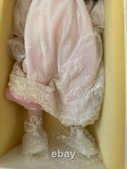 Daphne Elke Originals #86 Hutchens Doll 25 with Box & COA Ltd Ed Vintage 1993