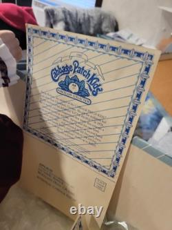 Della Francis Vintage 16 Cabbage Patch Porcelain Doll 1985