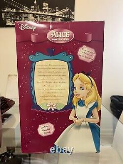 Disney Alice in Wonderland Porcelain Doll Brass Key Keepsake Edition Brand New