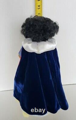 Disney Vintage Snow White and the Seven Dwarfs Porcelain Doll Limited Edition