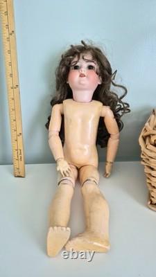 Doll-Porcelain/Bisque Head-20, Made in Germany 390