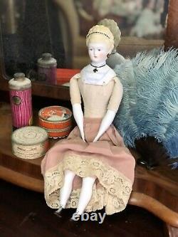 EMMA CLEAR PARIAN DOLL EMPRESS AUGUSTINA KAISERINA 18 Antique Vintage China