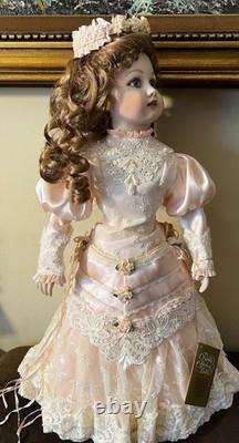 Franklin Mint BeBe Thuillier Antique Reproduction 22 Porcelain Doll NIB