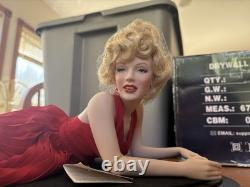 Franklin Mint Marilyn Monroe In Red Dress Porcelain Doll On Wood Stand