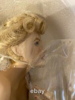 Franklin Mint Marilyn Monroe Porcelain Doll Love Marilyn