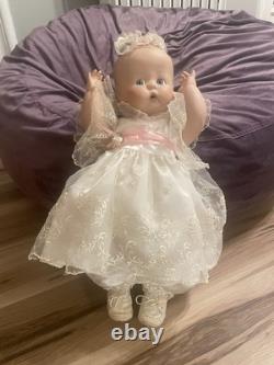 Gwen Ross Doll Name Porcelain Doll Vintage Franchise/Collection open Edition
