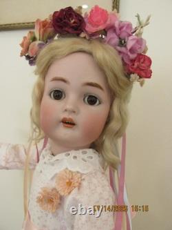 Halbig & KAMMER & REINHARDT DOLL, 22 IN. TALL (BEAUTIFAL)