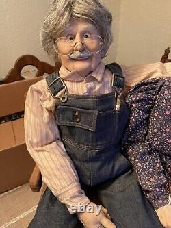 INCREDIBLE Vintage William Wallace Jr Grandma & Grandpa Porcelain Dolls-32/36