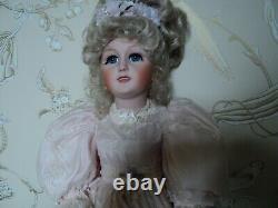 Lady Ann vintage Doll Victoria