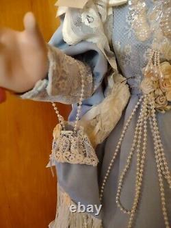 Lady Blayne by Thelma Resch 32 Porcelain Doll #125/600, 2002