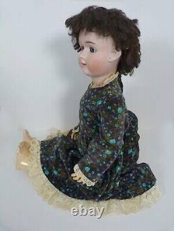 Large antique Heinrich Handwerck doll 33'' tall sold at Sotheby's