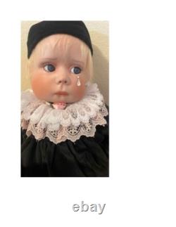 Lee Middleton Original Tenderness Petite Pierrot Doll 53/250 Coa 19