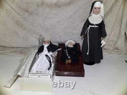 Lot of 3 Vintage Porcelain Nun Dolls Dynasty Doll Collection with COA Stand Rosary