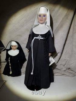 Lot of 3 Vintage Porcelain Nun Dolls Dynasty Doll Collection with COA Stand Rosary