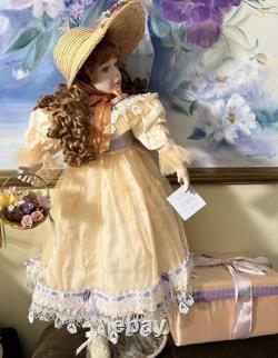 Marie Osmond Victorian Porcelain Doll Collette- Spring/FallLE441/1000, 26 in