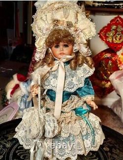 Maryse Nicole Evyett Mein Lieblin Vintage 1990 Full Porcelain Doll Victorian