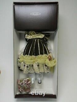 Ophelie Christine Et Cecile/ Mundia Reve De Porcelaine Collectible Doll