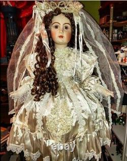 Pat Loveless Empress Bride 28 inch Antique Reproduction French Tete Jumeau