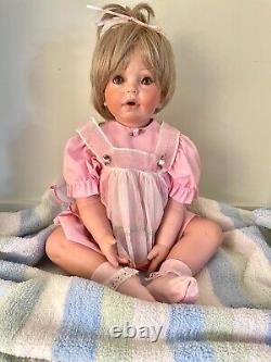Porcelain dolls collectible