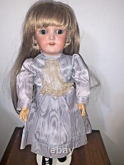 Pretty Antique Heinrich Handwerck Simon & Halbig German Bisque Head Doll 17