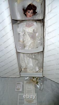 RARE VINTAGE Hamilton Collection Camille Bride doll, 21 COA, stand, tag