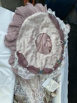 RARE Vintage Duck House Heirloom Dolls Porcelain Beautiful Doll in Pink Dress