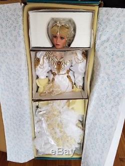 RUSTIE vintage ANGELICA NIB/NRFB, LE COA #499/2000 33 inch porcelaine doll
