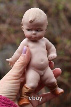 Rare Antique Doll Googlie type by Gebrüder Heubach 99, tall 7 in