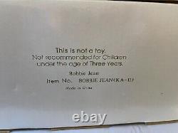 Rare Kaye Wiggs Bobbie Jean Porcelain Freckled Face Doll New in Box #528