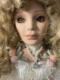 Rare New Welden Museum Porcelain Doll RuthLE 601, 16 by Mary Benner