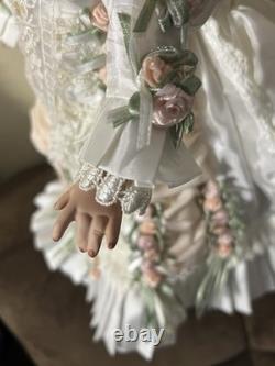 Rare New Welden Museum Porcelain Doll RuthLE 601, 16 by Mary Benner
