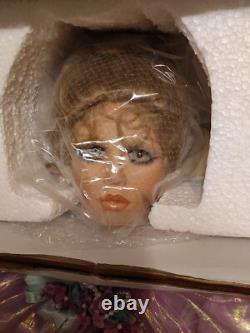 Rare Rustie Violet Welden Museum of Fine Collectible 32 Porcelain Doll 270/1000