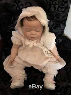 Rare Vintage 1975 Hand-Made Ceramic Baby Doll Mint EUC Gorgeous Face