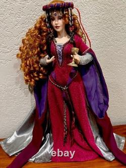 Rare Vtg 90's 17Queen Morgan Le Fay Porcelain Doll Chalice Medieval Clothing