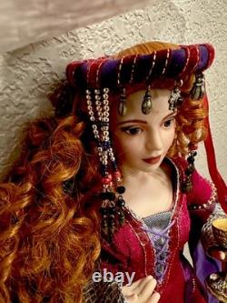 Rare Vtg 90's 17Queen Morgan Le Fay Porcelain Doll Chalice Medieval Clothing