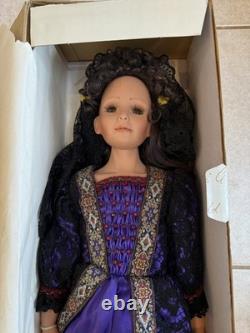 Rare World Gallery Porcelain Spanish Doll ISABELLA Limited Edition Lori Ladd 27
