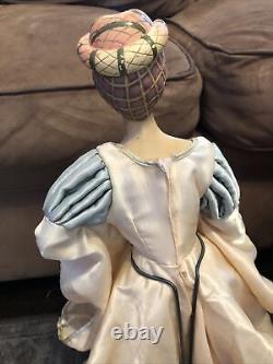 Renaissance Medieval Lady In Waiting & Minstrel Porcelain Doll 20 Lot 2