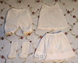 SUPERB 17.5 HANDWERCK 79 Antique German Doll Fabulous Bisque BJ-Body & Clothes SUPERB 17.5 HANDWERCK 79 Antique German Doll Fabulous Bisque BJ-Body & Clothes