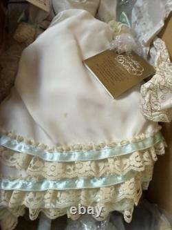 Set of 4 Franklin Heirloom Vintage Porcelain Collector Dolls