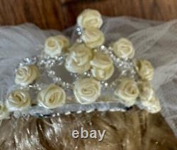 Seymour Mann 30 Vintage Porcelain Bride Doll w Stand &Certificate In Box