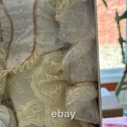 TUSS Ladies of Yesteryear Collection CAMEO # 608337 New In Box Vintage 1990s