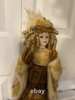 The Collectors Choice DanDee Porcelain Doll Vintage