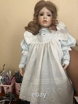 Tiffany 19 BISQUE PORCELAIN DOLL Artworks 1989 LINDA MASON REPRODUCTION Vintage