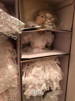VICTORIA JUBILEE GORHAM PORCELAIN VINTAGE COLLECTABLE DOLL MOM AND DAUGHTER New