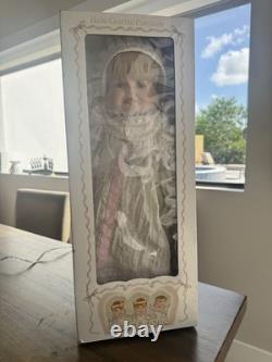 VINTAGE 3-Face Doll Porcelain. Cracker Barrel Country Store EXCLUSIVE. IN BOX