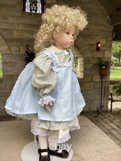 VINTAGE DOLL'HILARY' by DIANA EFFNER 1987 PORCELAIN 25 T SOCKET HEAD