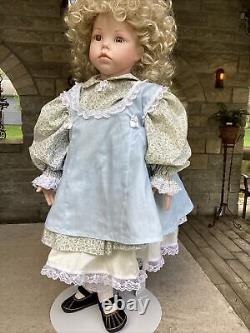 VINTAGE DOLL'HILARY' by DIANA EFFNER 1987 PORCELAIN 25 T SOCKET HEAD