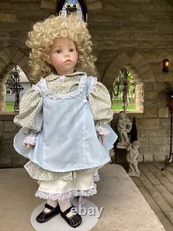 VINTAGE DOLL'HILARY' by DIANA EFFNER 1987 PORCELAIN 25 T SOCKET HEAD