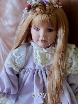 VTG 96 & RARE BETTINA By Donna Rubert. 28 Porcelain Doll. L. E MINT/BOX