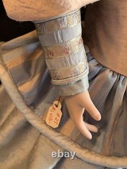 VTG Artist Edna Hibel VERTU PORCELAIN DOLL COLLECTION ALLISON 24 #27/50 RARE